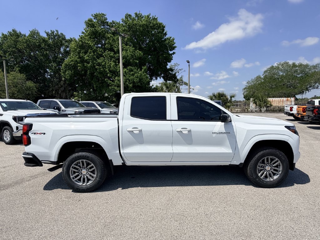 New 2026 Chevrolet Colorado LT w/ LT Convenience Package AWD/4WD image 4