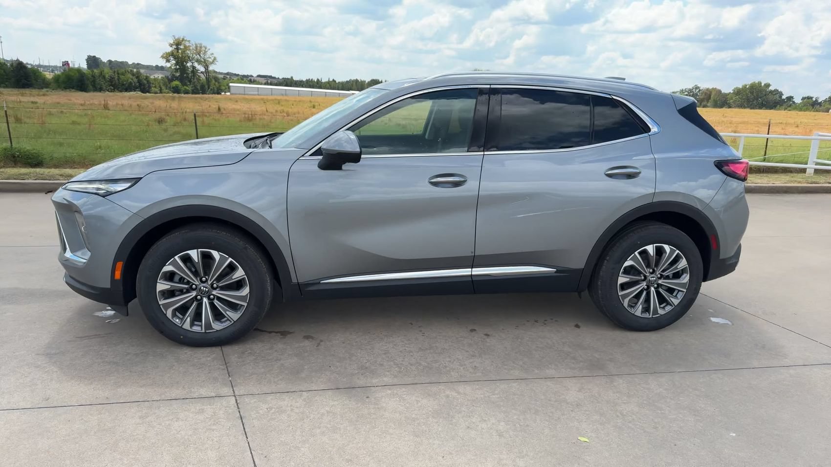 New 2026 Buick Envision Preferred AWD/4WD image 5