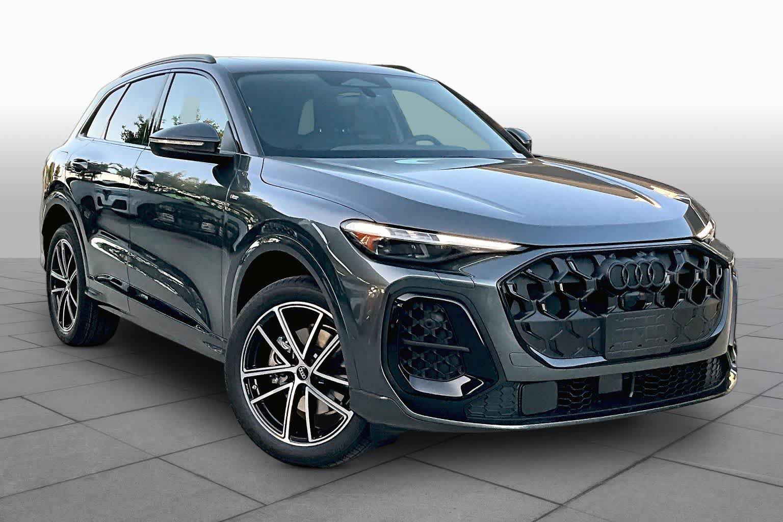 New 2026 Audi Q5 Premium Plus AWD/4WD image 2