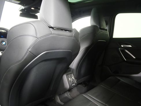 Certified 2025 BMW X2 xDrive28i w/ Technology Package image 16