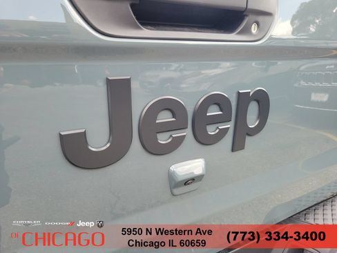 New 2026 Jeep Gladiator Sport AWD/4WD image 8
