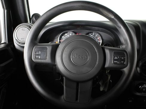 Used 2011 Jeep Wrangler Sport AWD/4WD image 21
