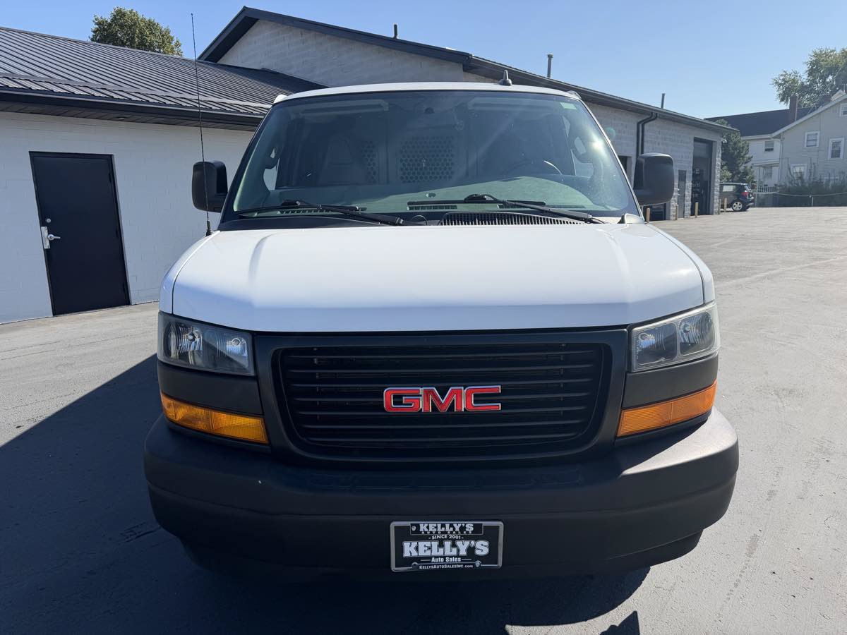 Used 2019 GMC Savana 2500 Extended RWD image 7