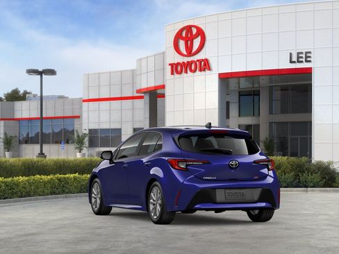 New 2026 Toyota Corolla SE FWD image 7