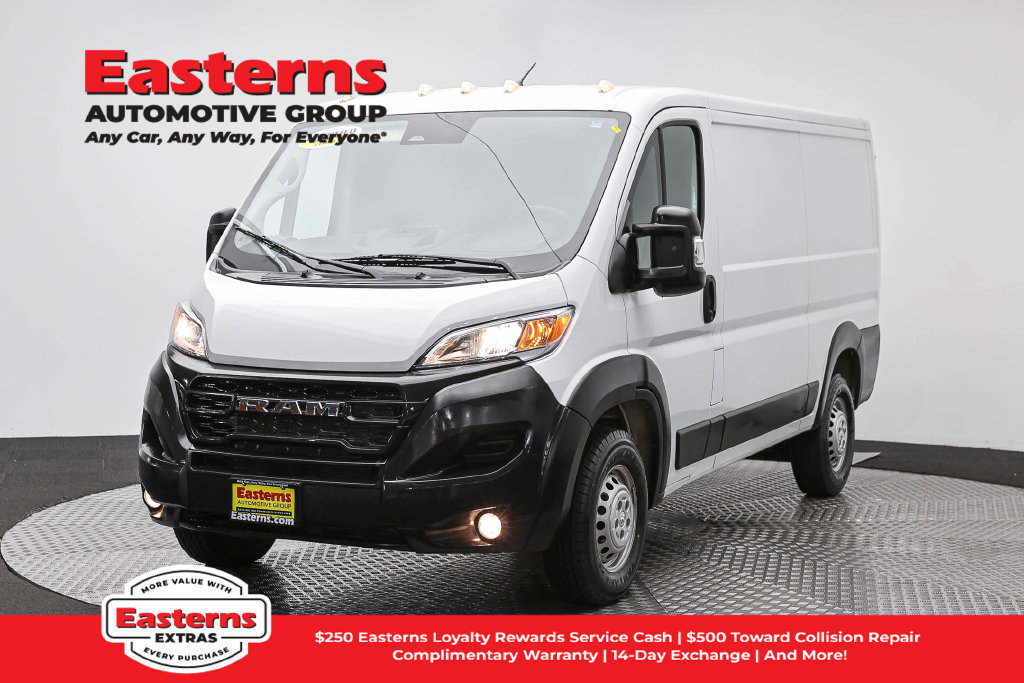 Used 2025 RAM ProMaster 2500 w/ Convenience Group FWD image 1