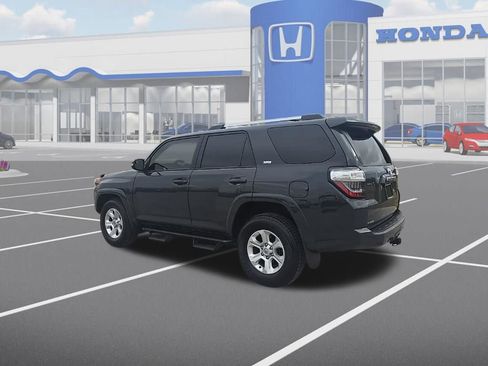 Used 2024 Toyota 4Runner SR5 Premium w/ Moonroof Package image 6