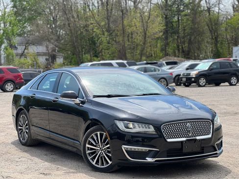 Used 2017 Lincoln MKZ Premiere AWD/4WD image 8