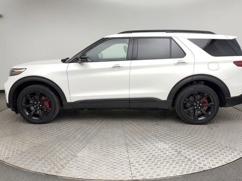 Used 2021 Ford Explorer ST w/ Equipment Group 401A AWD/4WD image 5