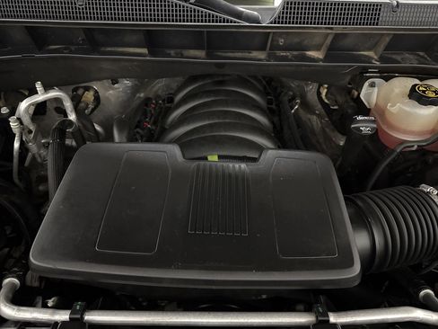 Used 2019 Chevrolet Silverado 1500 LTZ w/ LTZ Plus Package image 7