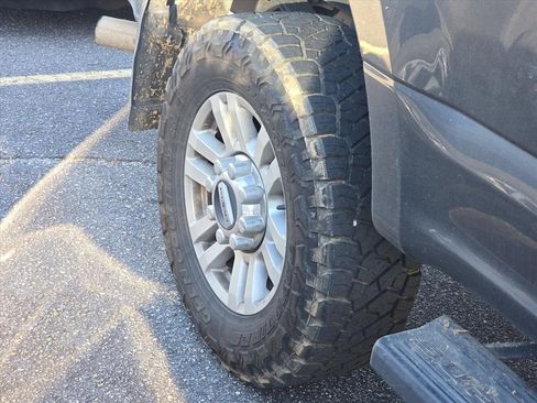 Used 2019 Ford F250 XLT image 12