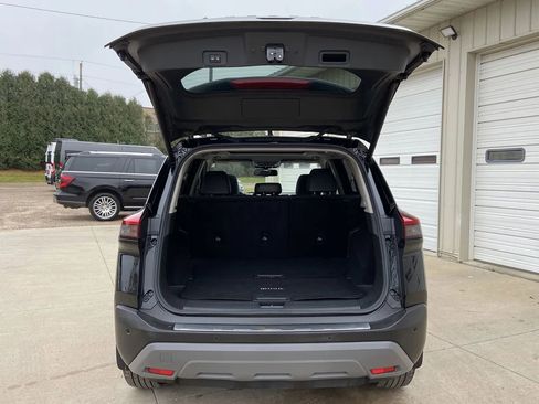 Used 2021 Nissan Rogue SL w/ Premium Package image 26