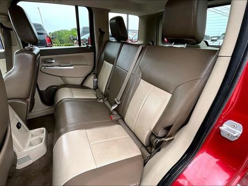 Used 2008 Jeep Liberty Limited w/ Premium Group AWD/4WD image 18