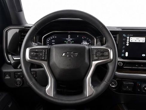 Used 2025 Chevrolet Silverado 1500 RST w/ Convenience Package II AWD/4WD image 17