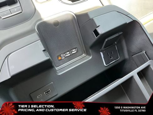 Used 2024 GMC Sierra 2500 AT4 w/ AT4 Premium Plus Package AWD/4WD image 40
