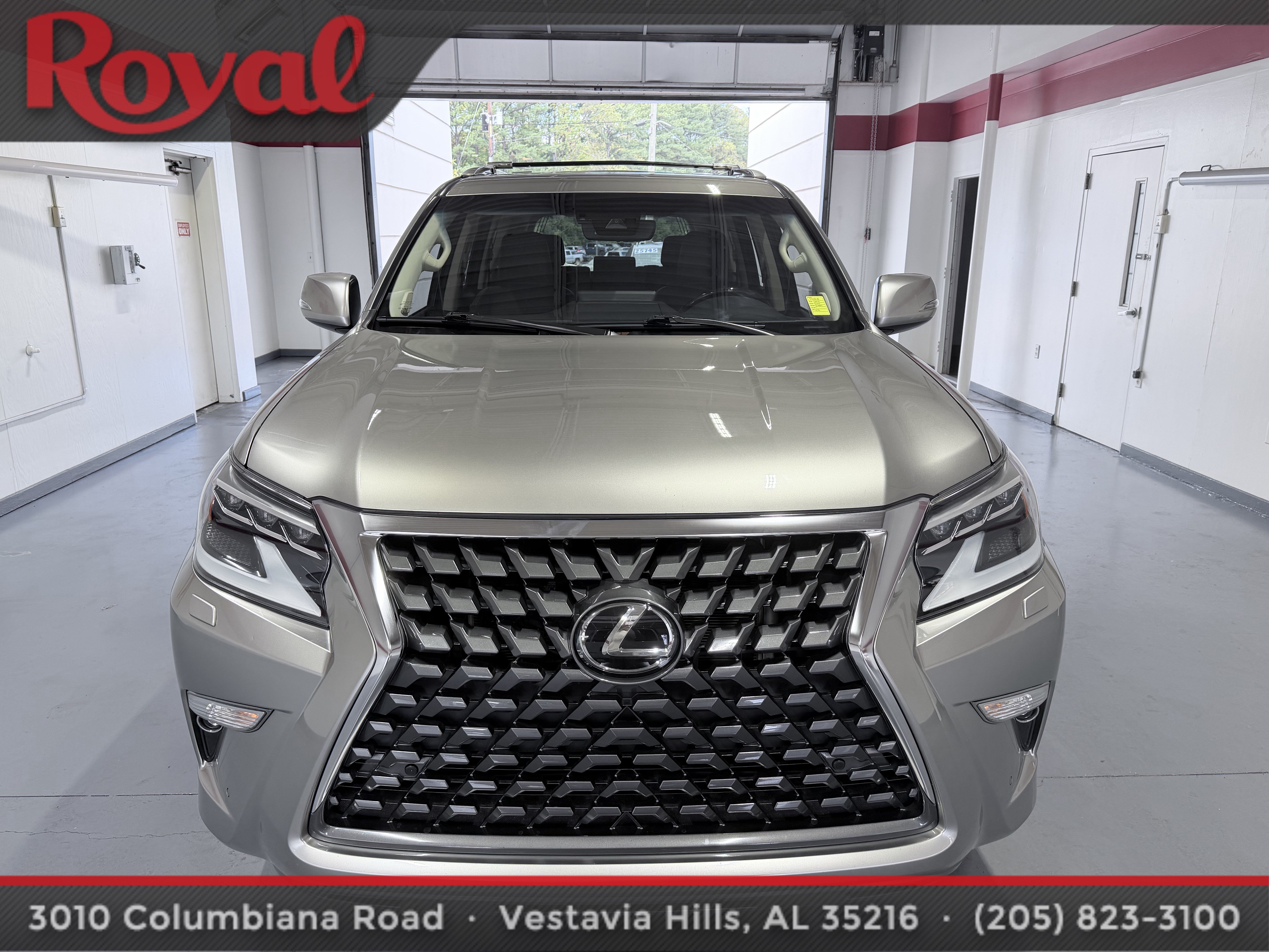 Used 2023 Lexus GX 460 Premium w/ Premium Package AWD/4WD image 2