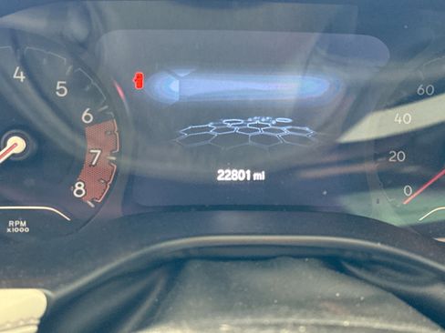 Used 2024 Jeep Compass Limited image 9