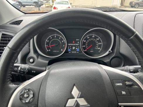 Used 2015 Mitsubishi Outlander Sport ES image 7