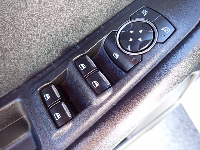 Used 2024 Ford Edge SEL AWD/4WD image 14