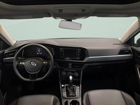 Used 2020 Volkswagen Jetta SE FWD image 15