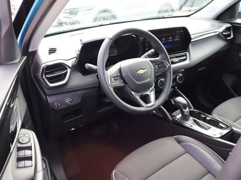 New 2026 Chevrolet TrailBlazer LT w/ Convenience Package image 9