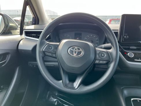 Used 2024 Toyota Corolla LE image 27
