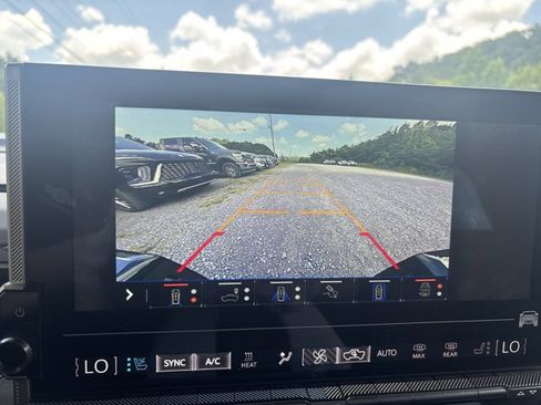 Used 2025 GMC Hummer EV 2X AWD/4WD image 20