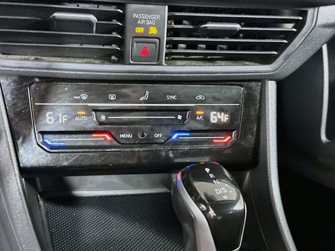 Used 2025 Volkswagen Jetta S FWD image 23