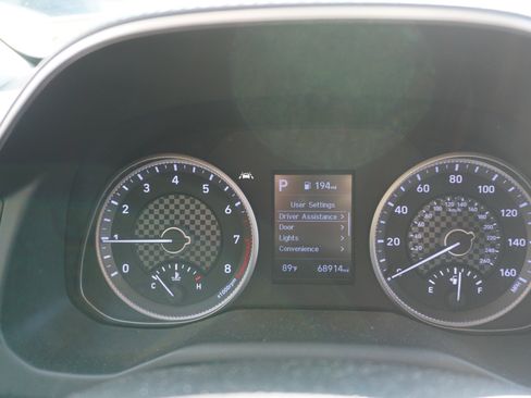 Used 2020 Hyundai Elantra SEL w/ Cargo Package (C1) FWD image 9