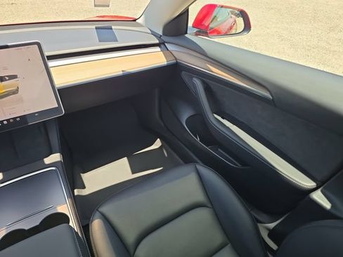 Used 2023 Tesla Model 3 Standard Range RWD image 12