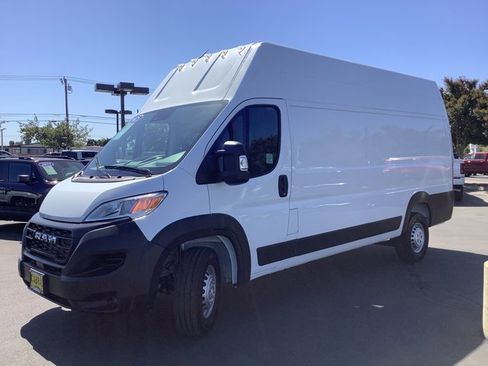 Used 2025 RAM ProMaster 3500 w/ Power Group image 5