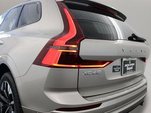 New 2026 Volvo XC60 B5 Plus w/ Protection Package Premier image 24