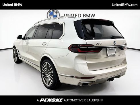 Used 2025 BMW X7 xDrive40i w/ Premium Package AWD/4WD image 7