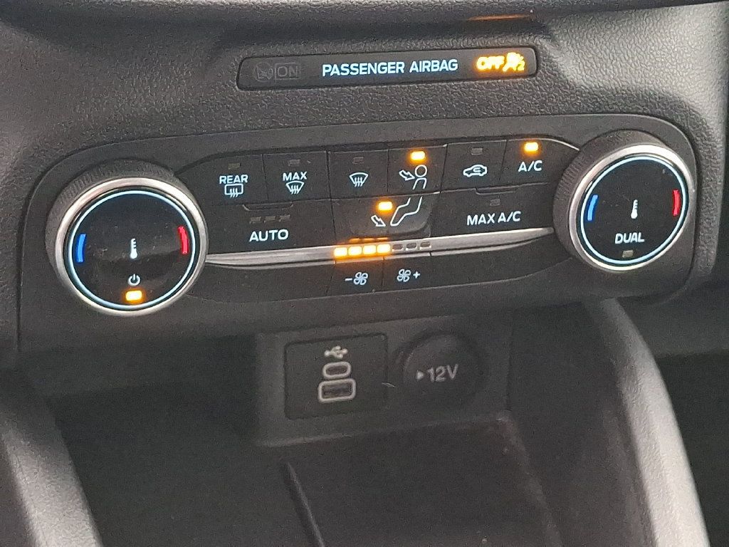 Used 2025 Ford Escape Active AWD/4WD image 15