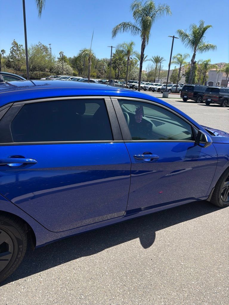 Certified 2023 Hyundai Elantra Blue FWD image 24