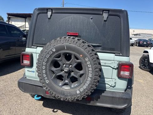 Used 2023 Jeep Wrangler Unlimited w/ Cold Weather Group AWD/4WD image 6
