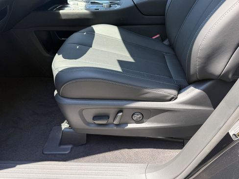 New 2027 INFINITI QX60 Sport w/ Dark Cargo Package AWD/4WD image 18