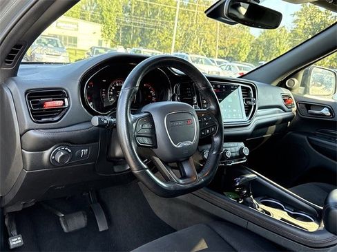 Used 2023 Dodge Durango GT image 10