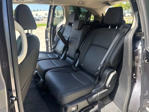 Certified 2026 Honda Odyssey EX-L image 32