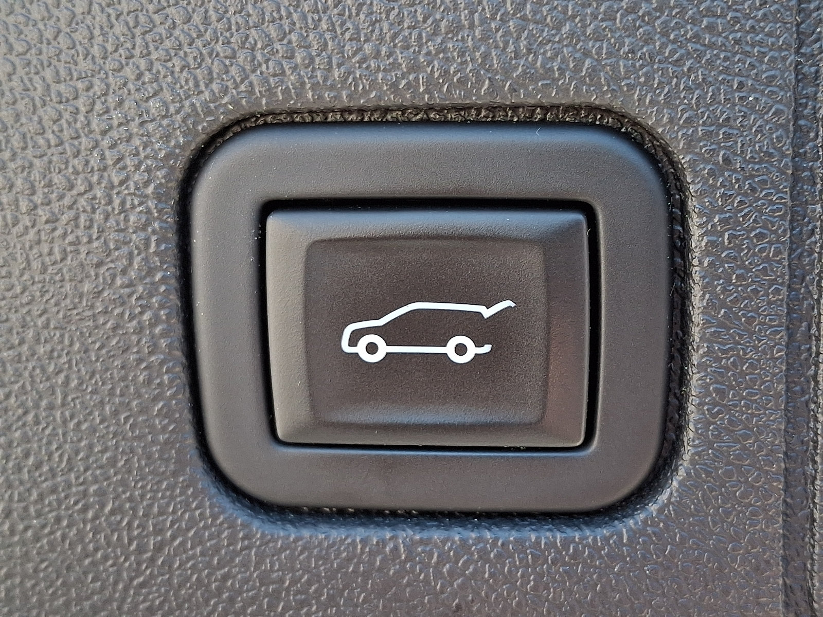 Certified 2023 GMC Terrain AT4 w/ Tech Package AWD/4WD image 29