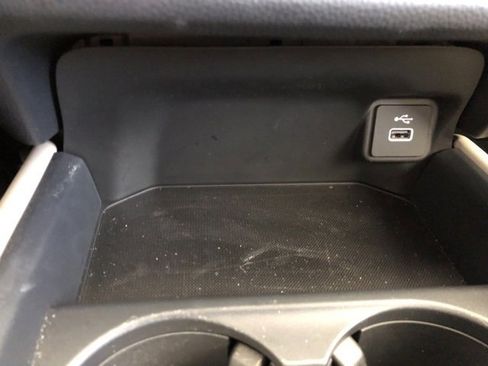 Used 2025 Honda HR-V LX image 29