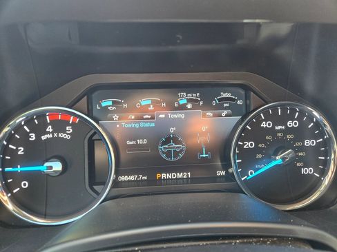 Used 2017 Ford F250 Lariat w/ Lariat Ultimate Package image 25