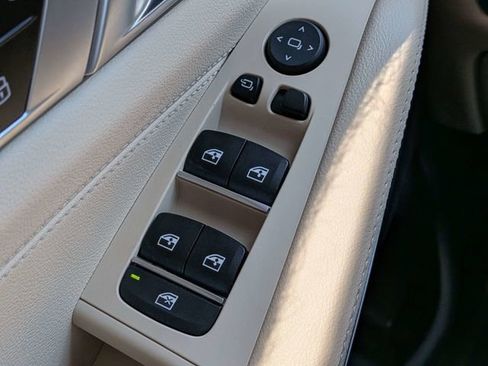 Used 2022 BMW X5 xDrive40i w/ Luxury Seating Package AWD/4WD image 28
