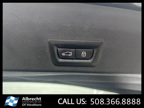 Used 2023 BMW XM image 17