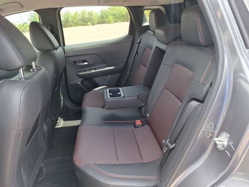 Certified 2025 Nissan Kicks SR FWD image 21