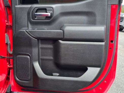 Used 2019 Chevrolet Silverado 1500 Custom Trail Boss w/ Custom Convenience Package image 48