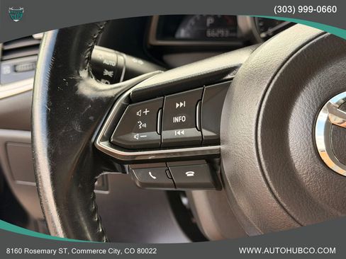 Used 2017 MAZDA MAZDA3 Touring FWD image 13