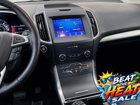 Used 2020 Ford Edge SEL w/ Cold Weather Package AWD/4WD image 8