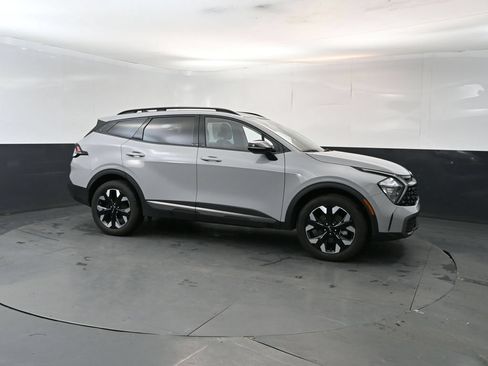 Used 2023 Kia Sportage X-Line w/ X-Line Premium Package AWD/4WD image 7