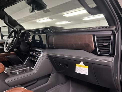 New 2026 GMC Sierra 2500 Denali Ultimate AWD/4WD image 30