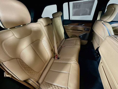 Certified 2023 Jeep Grand Cherokee Summit AWD/4WD image 35